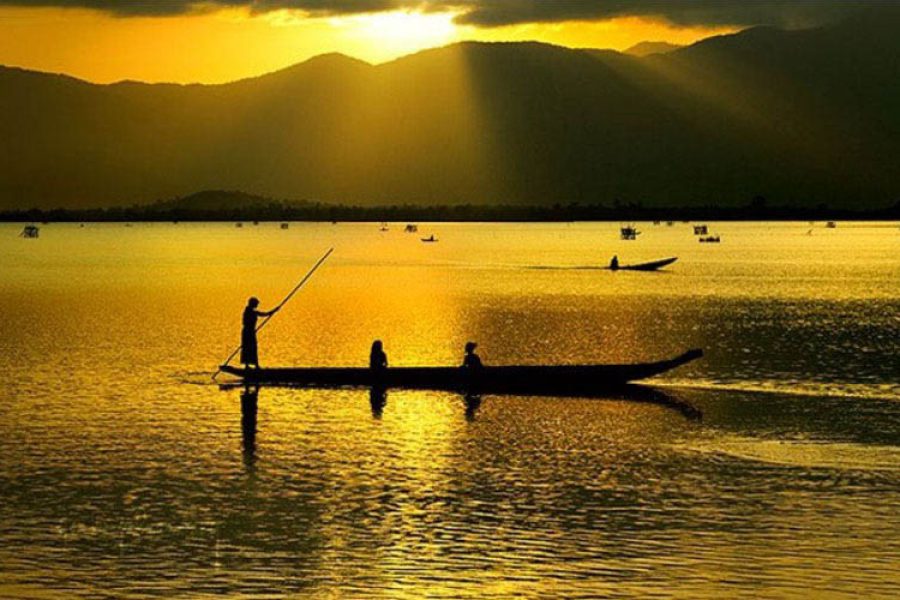 Giao lưu văn hóa cồng chiêng & thưởng thức rượu cần
