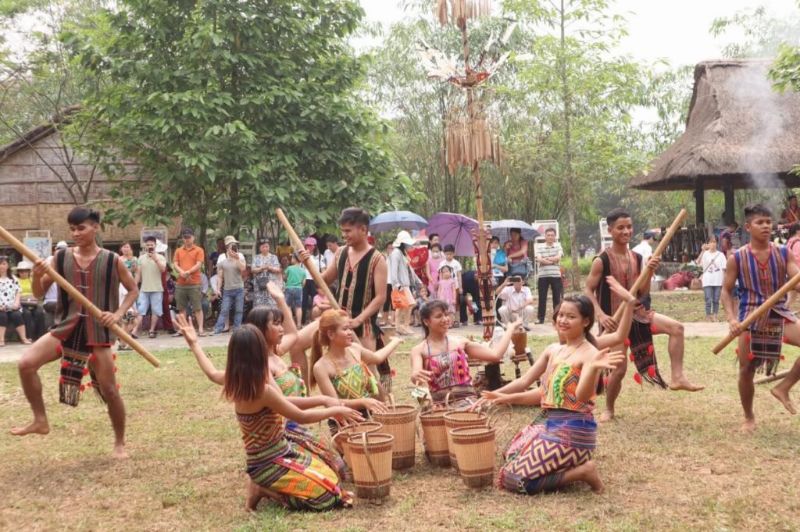 lễ mừng cơm mới